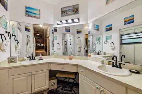 141 Lexington Drive, Royal Palm Beach FL - photo 24 of 33