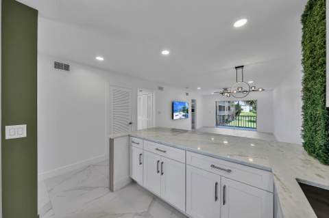 9818 Marina Boulevard #1225, Boca Raton FL - photo 9 of 37
