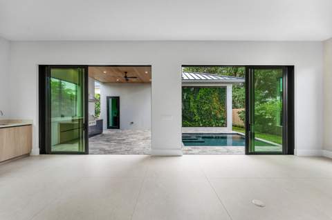 309 SE 6th Street, Delray Beach FL - photo 9 of 86