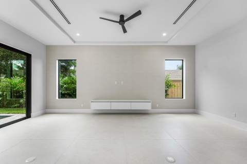 309 SE 6th Street, Delray Beach FL - photo 14 of 86