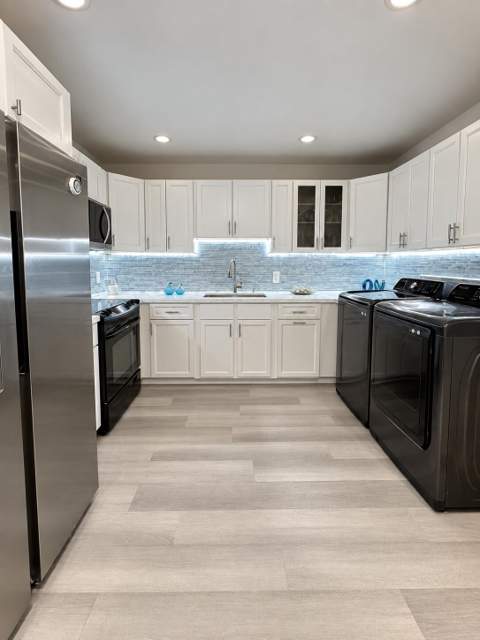 1034 Manor Drive, Palm Springs FL - photo 7 of 30