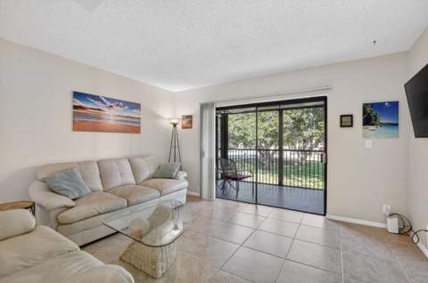 265 SE 10th Street #11C, Deerfield Beach FL - photo 16 of 46