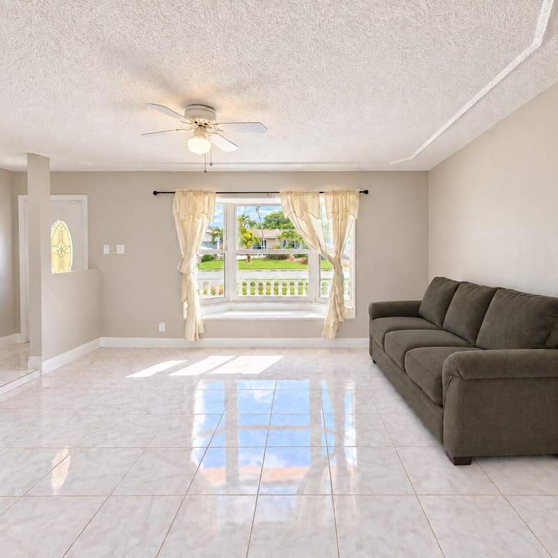 4 bedroom Single Family Residence at 7842 NW 1st Street, Oriole-Margate Sec 4, Margate — photo 2