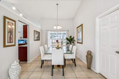 791 SW Hillsboro Circle, Port St. Lucie FL - photo 9 of 39