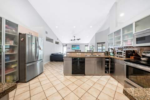 14463 SW 16th Court, Davie FL - photo 14 of 50