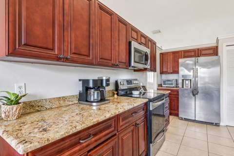 791 SW Hillsboro Circle, Port St. Lucie FL - photo 17 of 39