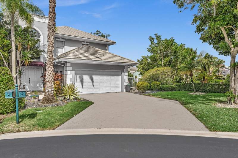 3 bedroom Single Family Residence at 23281 Butterfly Palm Court, Palms At Boca Pointe, Boca Raton — photo 3