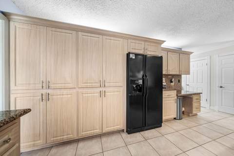 10975 NW 19th Street, Coral Springs FL - photo 9 of 59