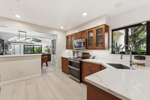 9701 NW 18th Court, Plantation FL - photo 14 of 34