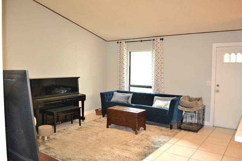 2 bedroom Single Family Residence at 8671 SW 16th Court, Cinnamon Place 1, Pembroke Pines — photo 4
