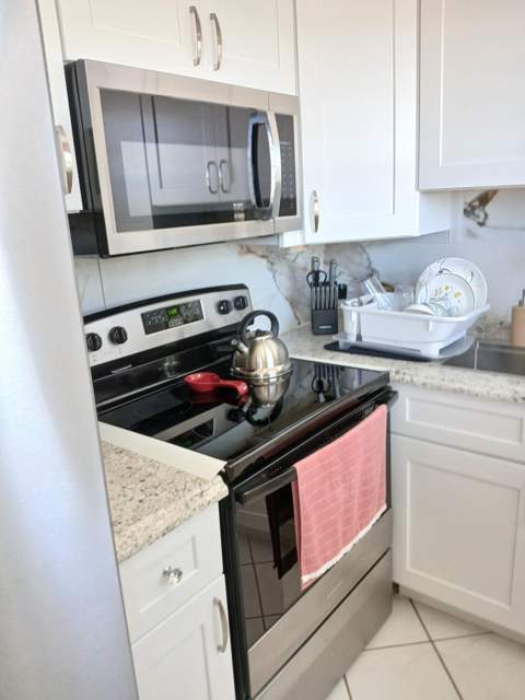 133 Somerset G, West Palm Beach FL - photo 14 of 22