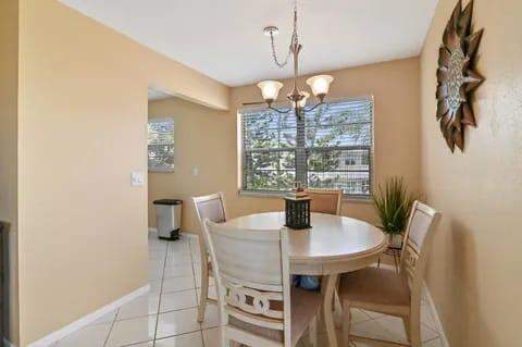 133 Somerset G, West Palm Beach FL - photo 19 of 22