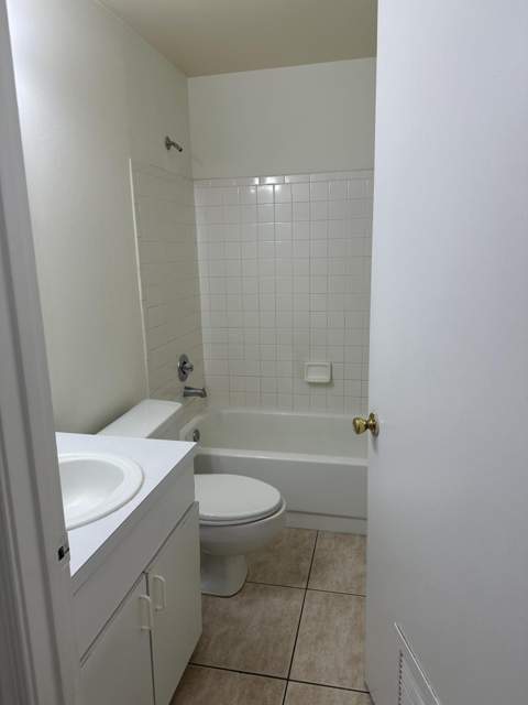 5050 Sanctuary Way #G, West Palm Beach FL - photo 8 of 11