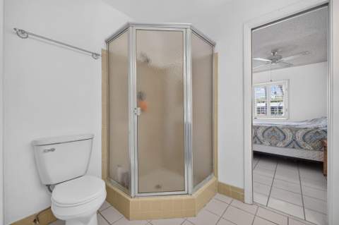 921 SE Flamingo Avenue, Stuart FL - photo 9 of 21
