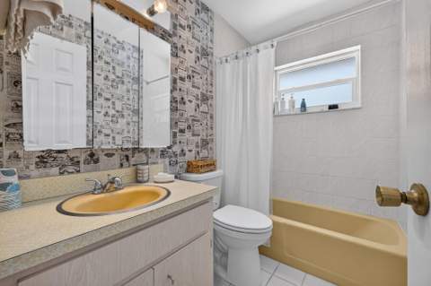 921 SE Flamingo Avenue, Stuart FL - photo 14 of 21