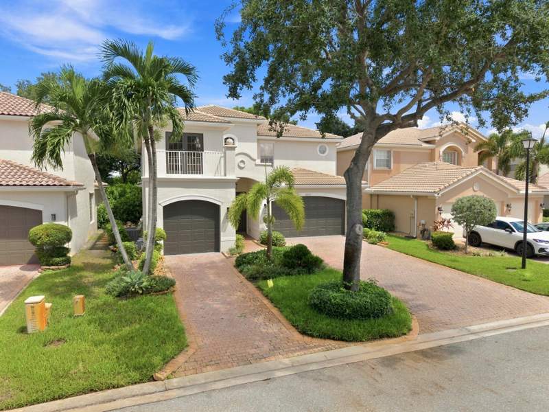 4 bedroom Single Family Residence at 8603 Woodgrove Harbor Lane, Canyon Lakes 1, Boynton Beach — photo 4