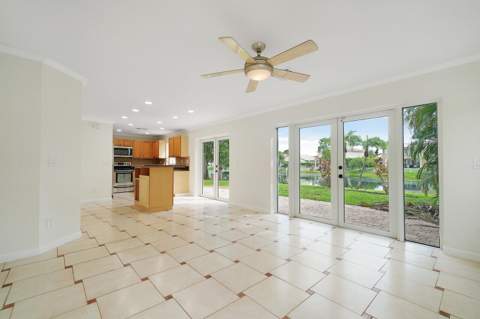 2203 SW 134th Avenue, Miramar FL - photo 8 of 43