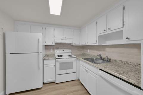 146 Saxony D, Delray Beach FL - photo 11 of 22