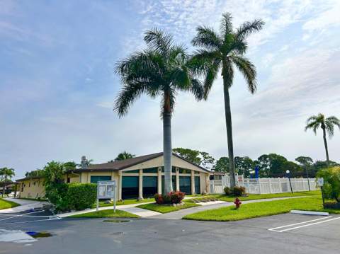 435 Pine Glen Lane #B-2, Greenacres FL - photo 22 of 33