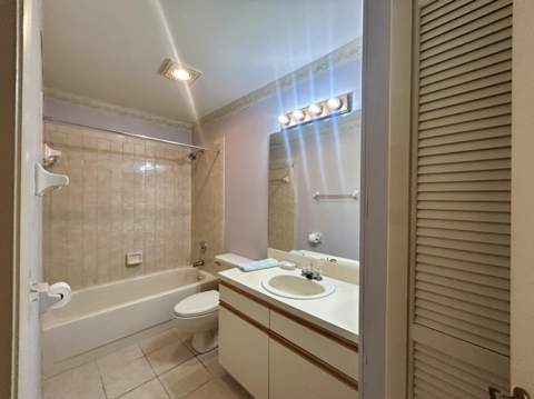 12849 SE Berwick Court, Hobe Sound FL - photo 6 of 15