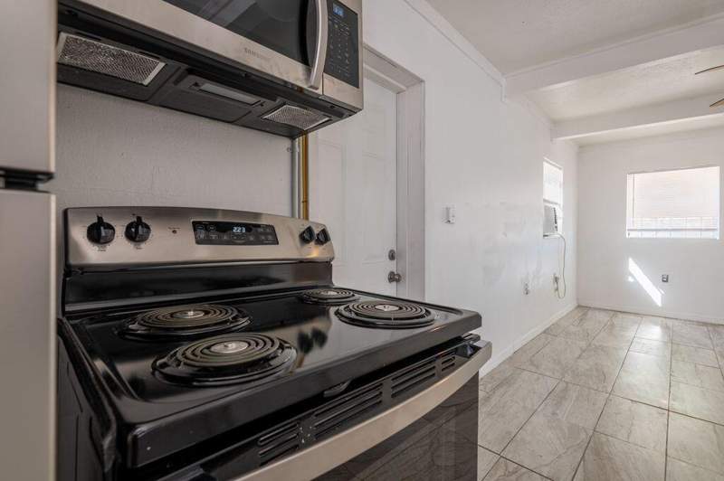 2 bedroom Single Family Residence at 2516 Ave L #Unit b, Garden City Farms, Fort Pierce — photo 5