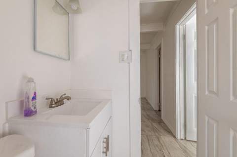 2516 Ave L #Unit b, Fort Pierce FL - photo 17 of 22