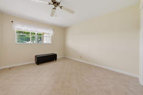 192 Monaco D Boulevard, Delray Beach FL - photo 9 of 40