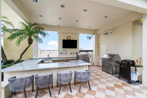 701 S Olive Avenue #820, West Palm Beach FL - photo 15 of 26