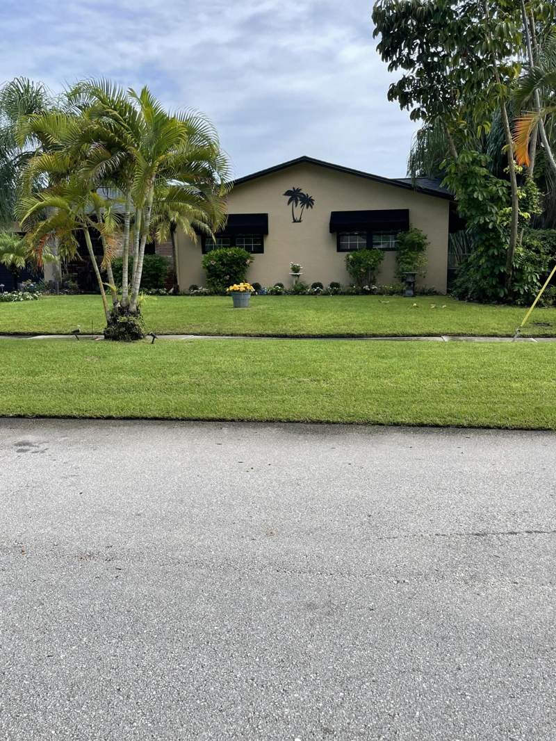 3 bedroom Single Family Residence at 79 Oregon Lane, Hidden Valley Sec 2, Boca Raton — photo 2
