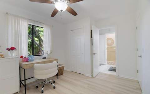 11892 Sturbridge Lane, Wellington FL - photo 8 of 16