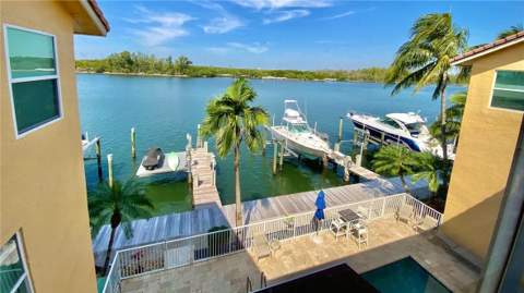4230 N Ocean Drive, Hollywood FL - photo 11 of 40