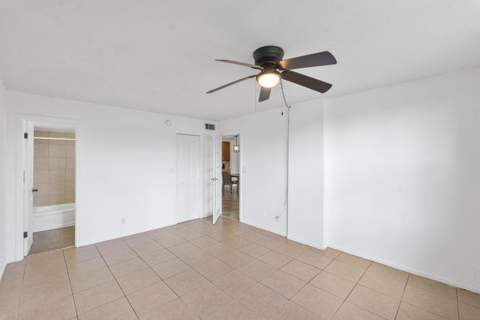 113 Royal Park Drive #1H, Oakland Park FL - photo 18 of 30