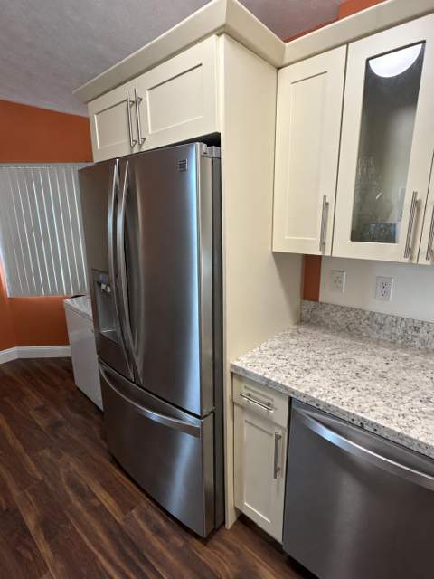 1322 E Glen Oak Road, North Lauderdale FL - photo 7 of 29