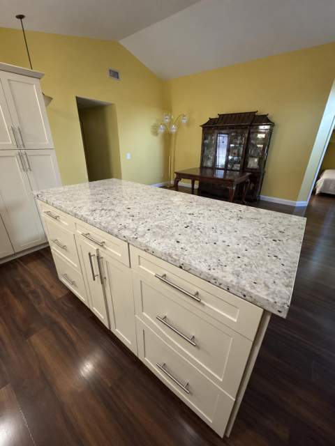 1322 E Glen Oak Road, North Lauderdale FL - photo 9 of 29