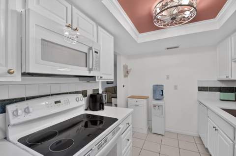 658 NE 6th Court #E, Boynton Beach FL - photo 20 of 47