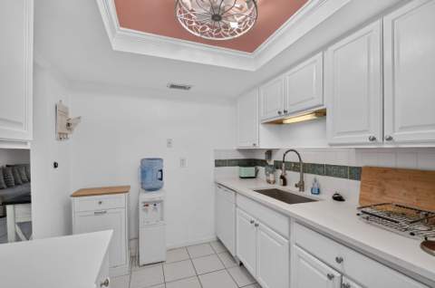 658 NE 6th Court #E, Boynton Beach FL - photo 21 of 47