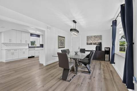 4660 Coconut Boulevard, West Palm Beach FL - photo 7 of 36