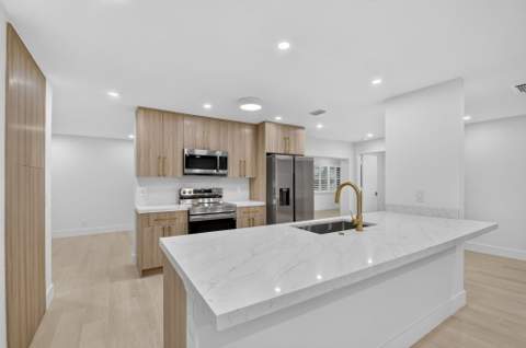 1304 SW 23rd Street, Boynton Beach FL - photo 8 of 55