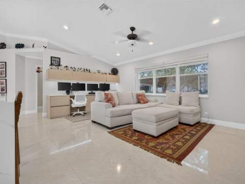 832 Waterview Drive, Weston FL - photo 16 of 57