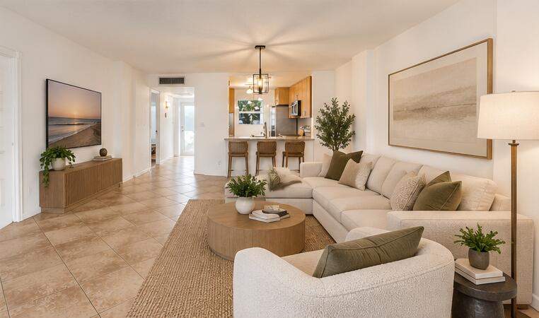 2 bedroom Condominium at 113 Royal Park Drive #1H, Royal Park Condo, Oakland Park — photo 3