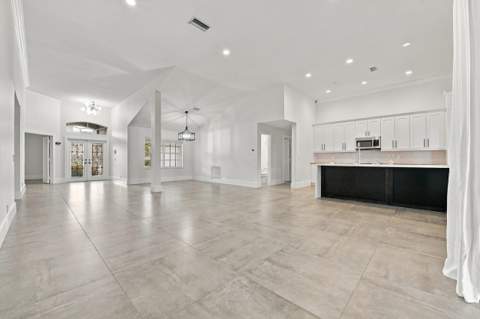 2559 Jardin Lane, Weston FL - photo 6 of 68