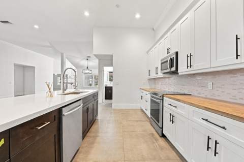 2559 Jardin Lane, Weston FL - photo 10 of 68