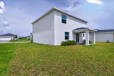 3507 Harborside Avenue, Fort Pierce FL - photo 6 of 63