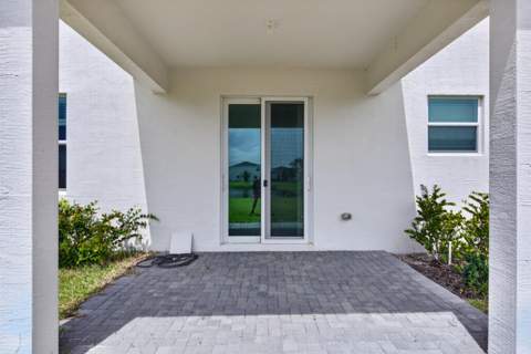 3507 Harborside Avenue, Fort Pierce FL - photo 8 of 63