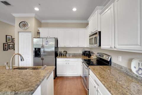 243 SW 7th Street, Pompano Beach FL - photo 11 of 56