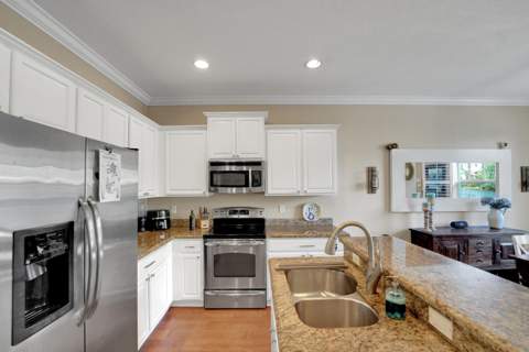243 SW 7th Street, Pompano Beach FL - photo 8 of 56
