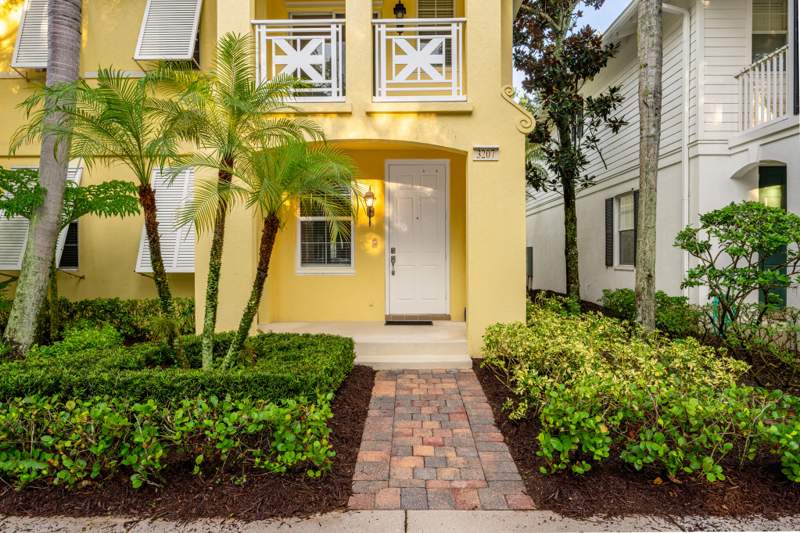 3 bedroom Townhouse at 3207 E Community Drive, Martinique At Abacoa 1, Jupiter — photo 2