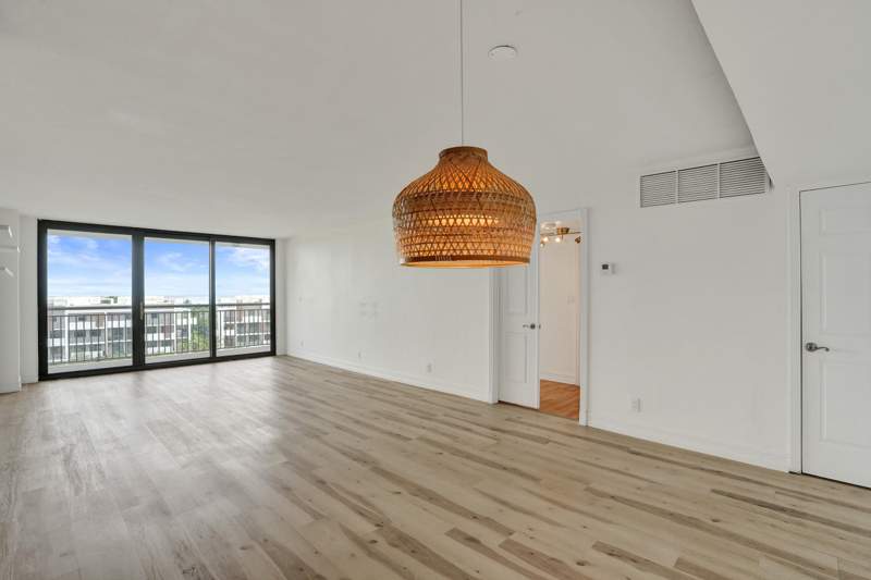 2 bedroom Condominium at 3031 N Ocean Boulevard #805, Galt Ocean Terrace Condo, Fort Lauderdale — photo 3