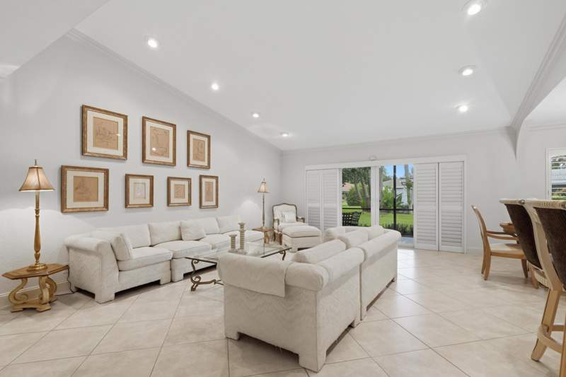 3 bedroom Single Family Residence at 22041 Colony Drive, Colony Woods, Boca Raton — photo 4