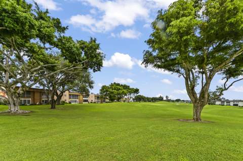20 Flanders A, Delray Beach FL - photo 24 of 35